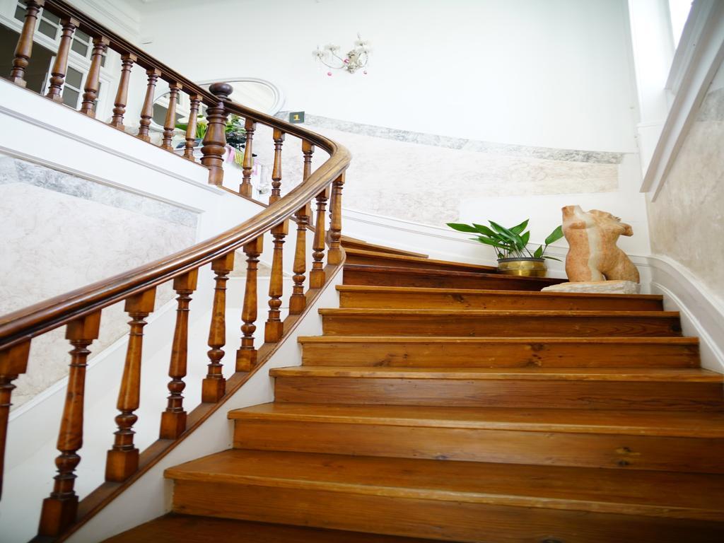 Adore Portugal Coimbra Guest House Exterior foto